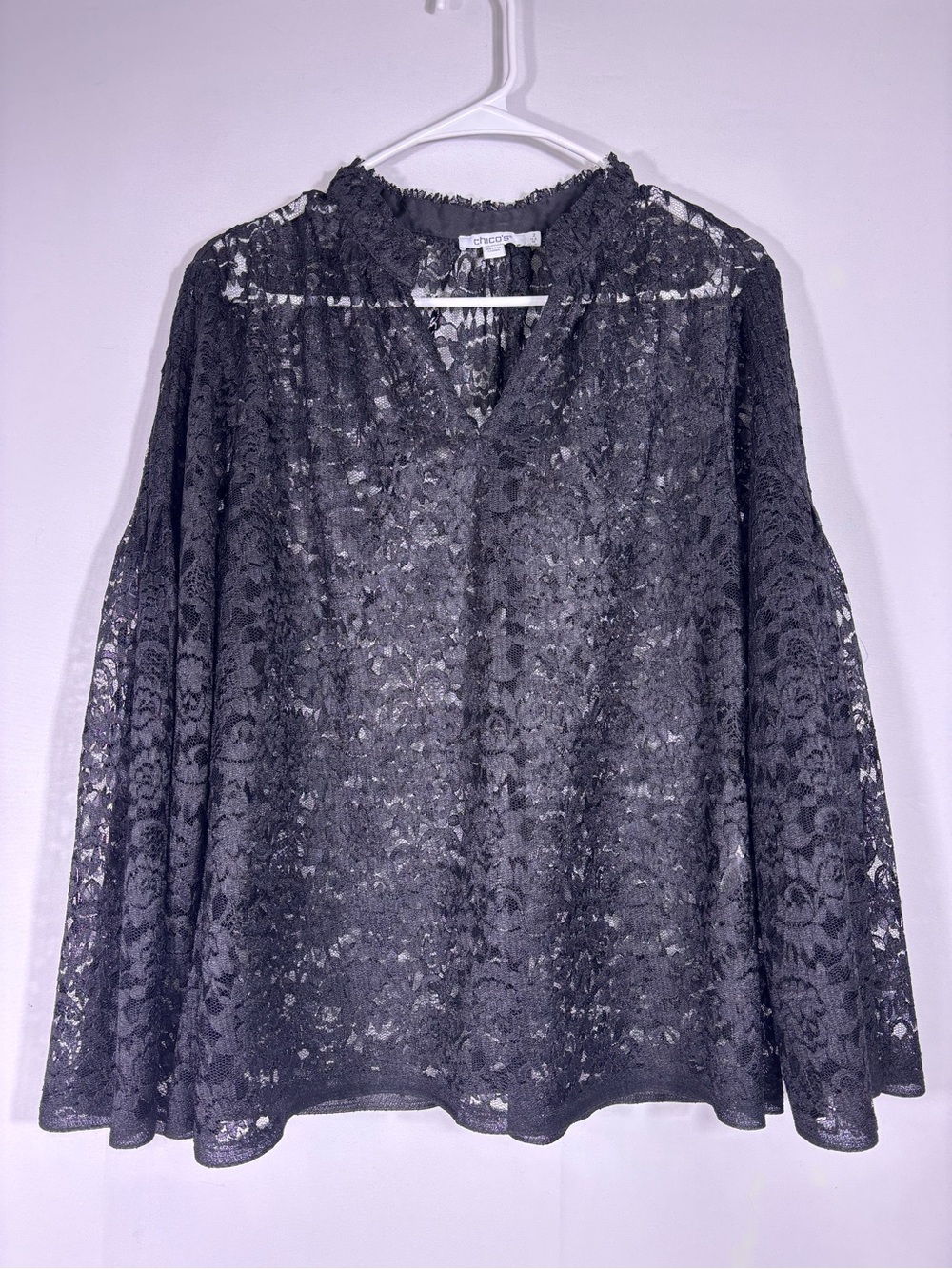 Chico’s Black Lace Bell Sleeve Witchy Romantic Blouse Size Large